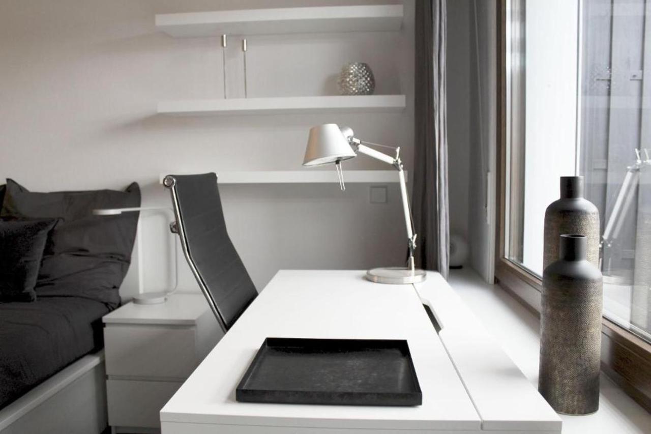 Criston Apartments - Central Living P ทือบิงเงิน ภายนอก รูปภาพ